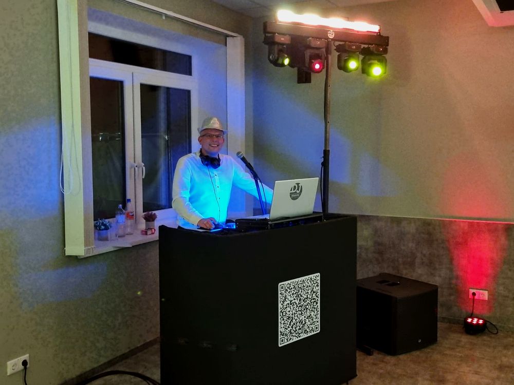DJ Maddin am Pult