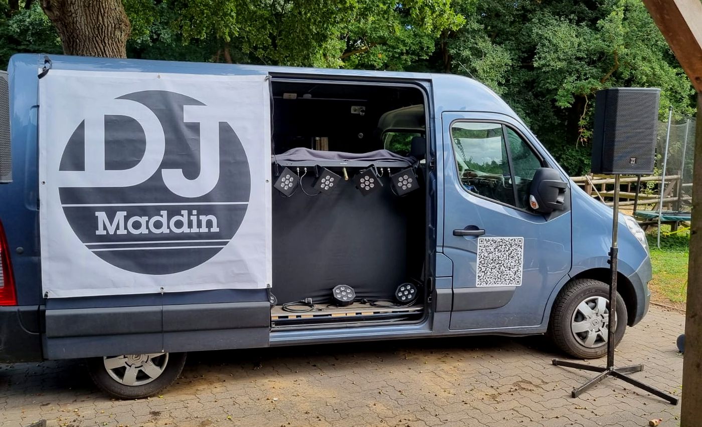 Mobil im DJ-Maddin-Bus